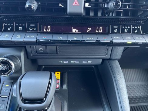 Used 2026 Toyota Land Cruiser AWD/4WD image 21