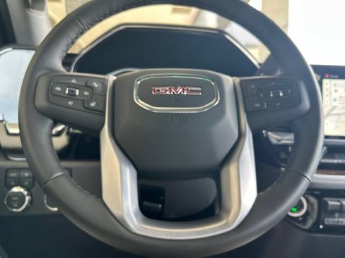Used 2026 GMC Sierra 1500 SLE AWD/4WD image 21