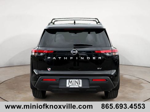 Used 2024 Nissan Pathfinder SV FWD image 4
