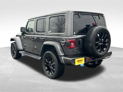 Used 2021 Jeep Wrangler Unlimited Sahara image 8