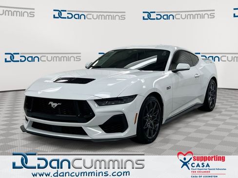 Used 2025 Ford Mustang GT Premium w/ GT Performance Package RWD image 1