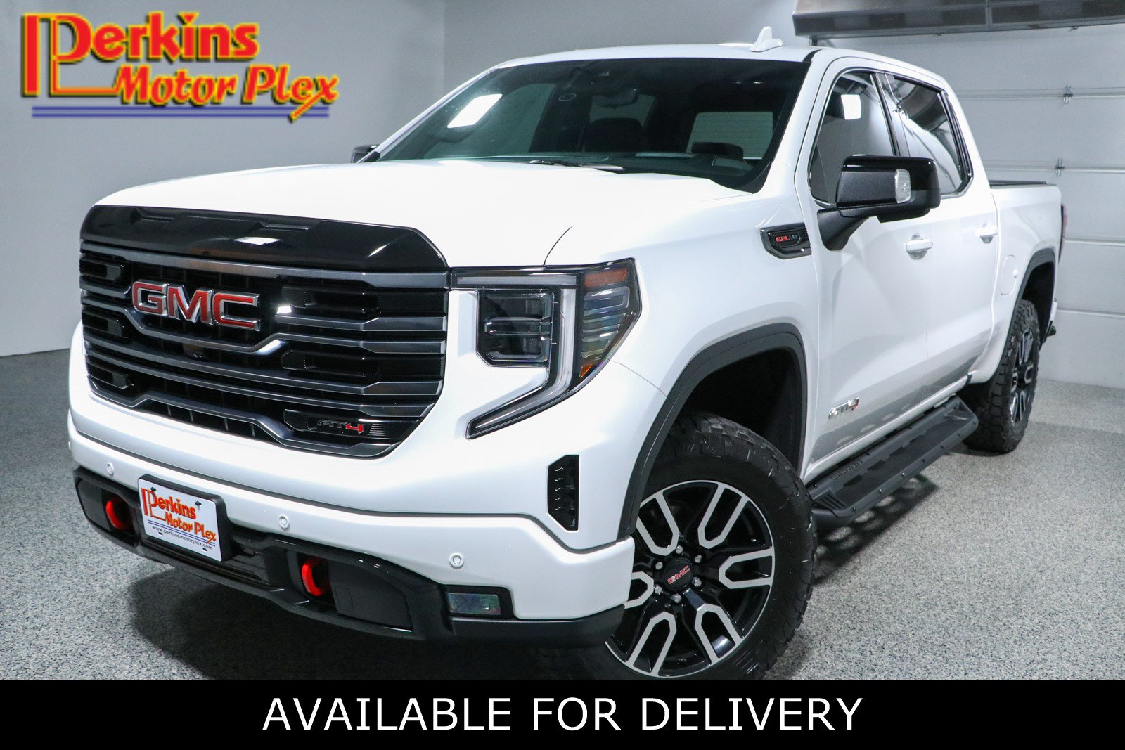 Used 2026 GMC Sierra 1500 AT4 w/ AT4 Premium Package AWD/4WD image 1
