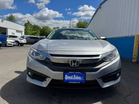 Used 2017 Honda Civic EX-T image 7