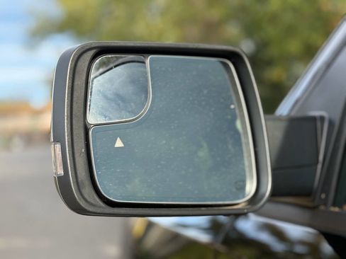 Used 2022 RAM 1500 Laramie image 18