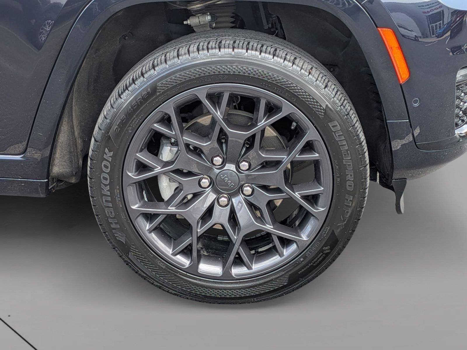 Used 2023 Jeep Grand Cherokee L Summit AWD/4WD image 27