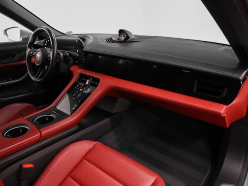 Certified 2023 Porsche Taycan image 19