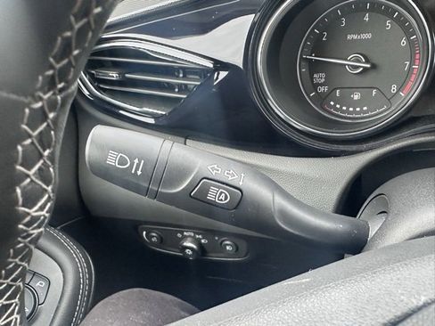 Used 2023 Buick Encore GX Essence w/ Experience Buick Package image 21