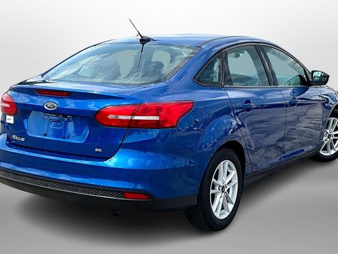 Used 2018 Ford Focus SE image 11