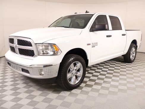 Used 2021 RAM 1500 Tradesman w/ Tradesman SXT Package RWD image 9