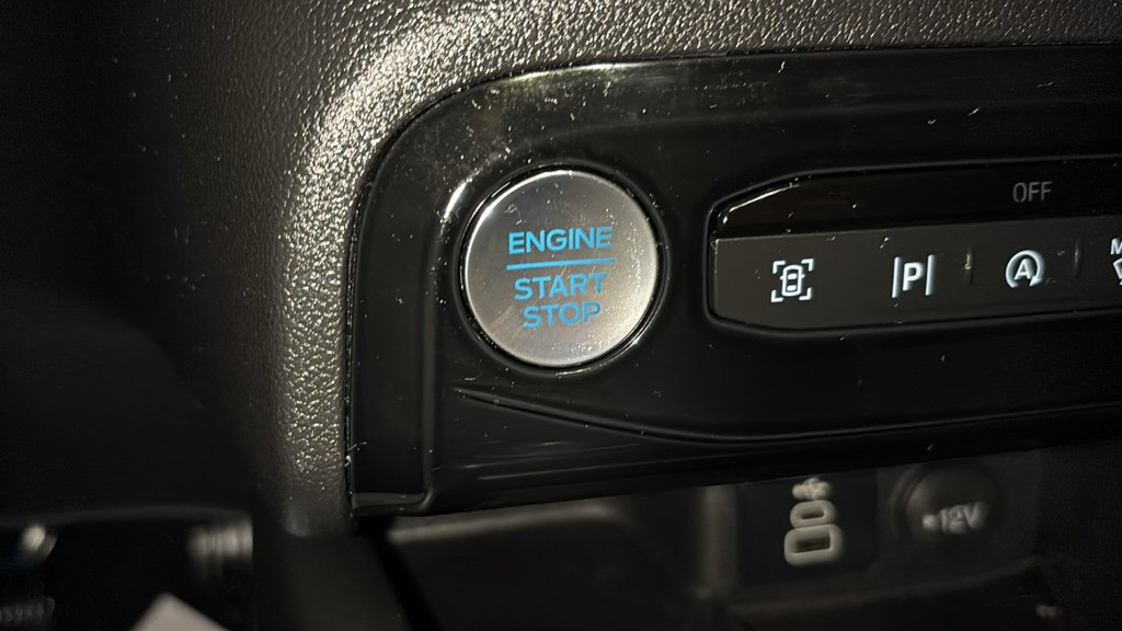 Used 2024 Ford Escape Platinum AWD/4WD image 13