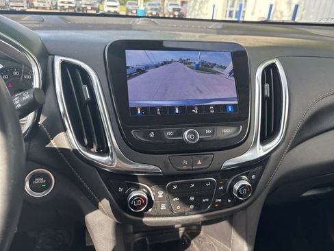 Certified 2023 Chevrolet Equinox Premier FWD image 18