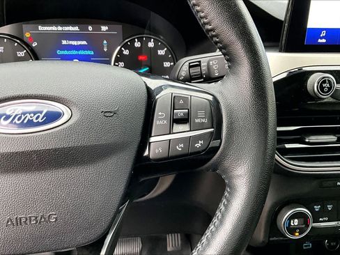 Used 2021 Ford Escape SE w/ SE Sport Appearance Package FWD image 25