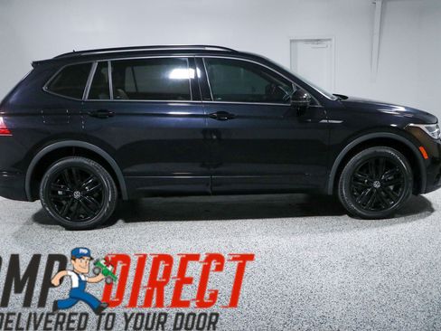 Used 2022 Volkswagen Tiguan SE R-Line AWD/4WD image 6