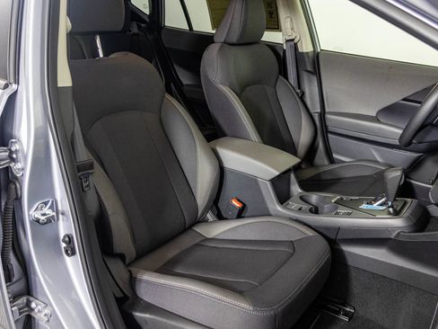 Used 2025 Subaru Crosstrek 2.0i Premium image 45