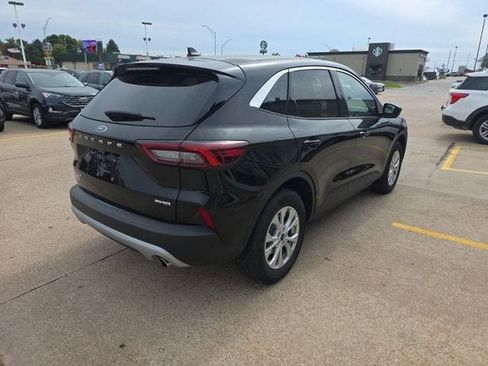 Used 2023 Ford Escape Active w/ Tech Pack #2 AWD/4WD image 5