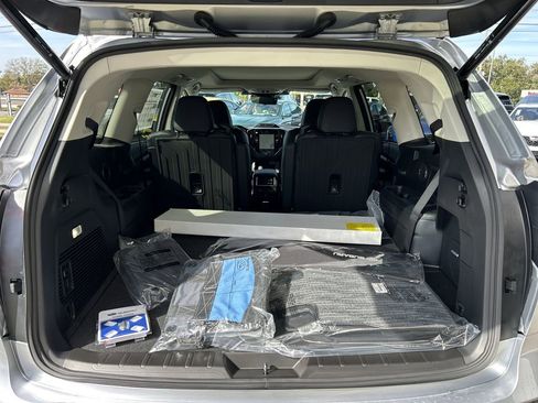 New 2026 Subaru Ascent Bronze Edition image 11