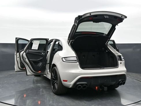 Used 2022 Porsche Macan GTS AWD/4WD image 45