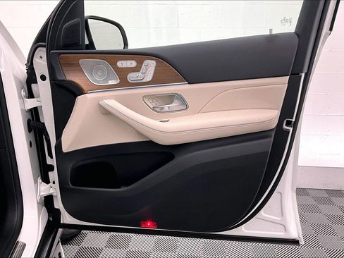 Certified 2022 Mercedes-Benz GLE 450 4MATIC image 25