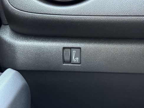 New 2026 Chevrolet Colorado W/T image 30