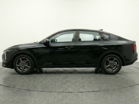 Used 2025 Kia K4 FWD image 5