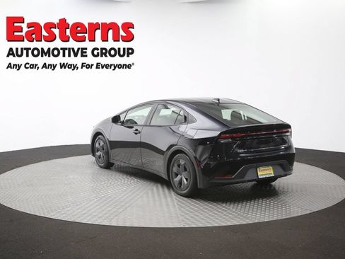 Used 2025 Toyota Prius LE FWD image 62