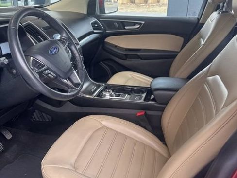 Used 2019 Ford Edge SEL w/ Equipment Group 201A image 5