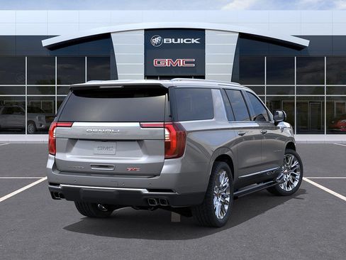New 2026 GMC Yukon XL Denali w/ Denali Reserve Package AWD/4WD image 4