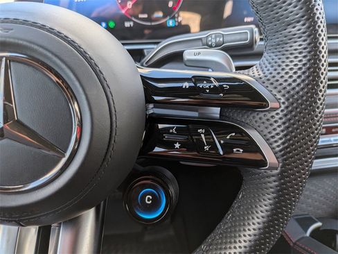 Used 2024 Mercedes-Benz GLE 53 AMG 4MATIC image 18