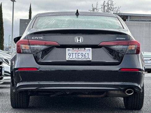 Used 2025 Honda Civic Sport image 10