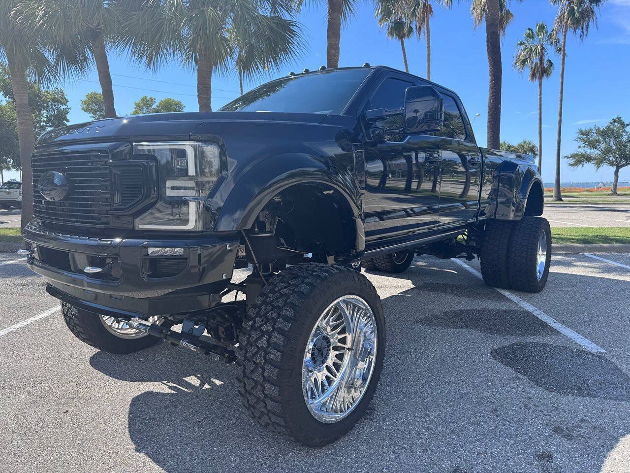 Used 2021 Ford F450 Platinum AWD/4WD image 4