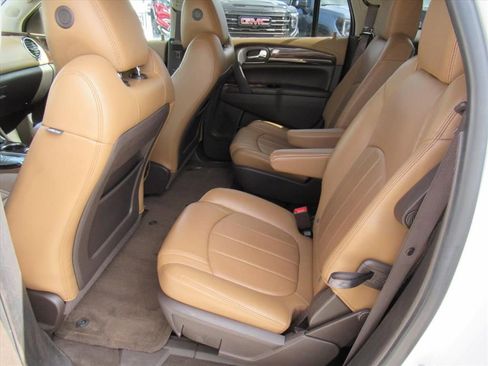 Used 2017 Buick Enclave Leather FWD image 33