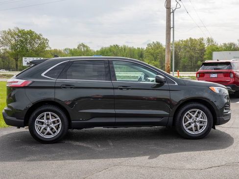 Used 2023 Ford Edge SEL AWD/4WD image 10