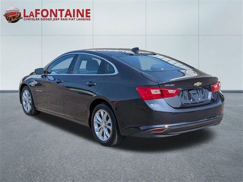Used 2023 Chevrolet Malibu LT image 3