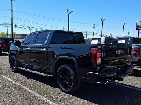 Used 2023 GMC Sierra 1500 Denali w/ Technology Package image 4