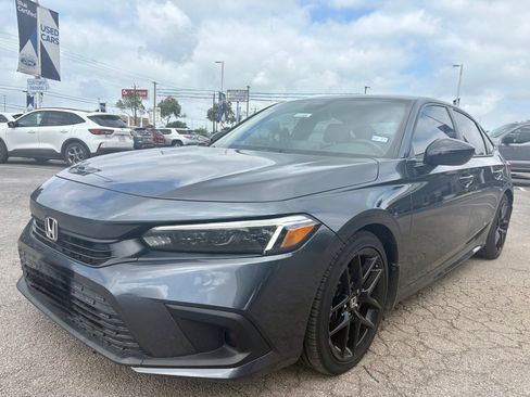 Used 2024 Honda Civic Sport image 9