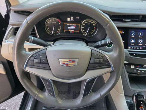 Used 2023 Cadillac XT5 Premium Luxury image 20