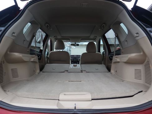 Used 2015 Nissan Rogue SV w/ SV Moonroof Package image 47