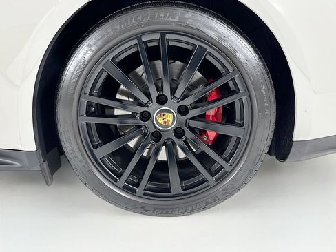 Certified 2023 Porsche Panamera GTS image 36