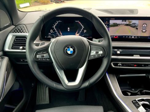 Used 2024 BMW X5 xDrive40i w/ Premium Package image 5