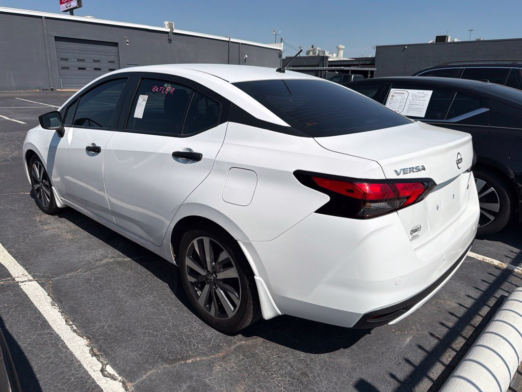 Used 2025 Nissan Versa S w/ Trunk Package FWD image 5