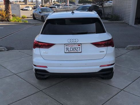 Used 2024 Audi Q3 2.0T Premium Plus w/ Premium Plus Package image 7