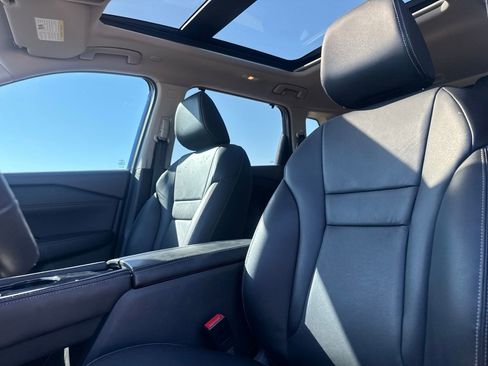 Certified 2023 Nissan Rogue SL w/ SL Premium Package FWD image 35