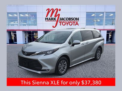 Used 2024 Toyota Sienna XLE