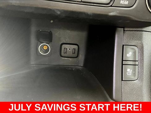 Used 2019 GMC Acadia Denali w/ Technology Package AWD/4WD image 21