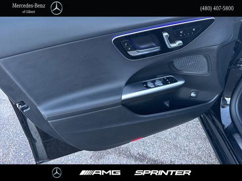 Used 2025 Mercedes-Benz C 300 C 300 image 12