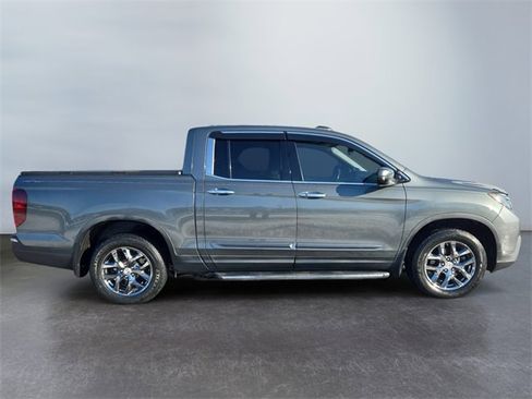 Used 2017 Honda Ridgeline RTL-E image 6