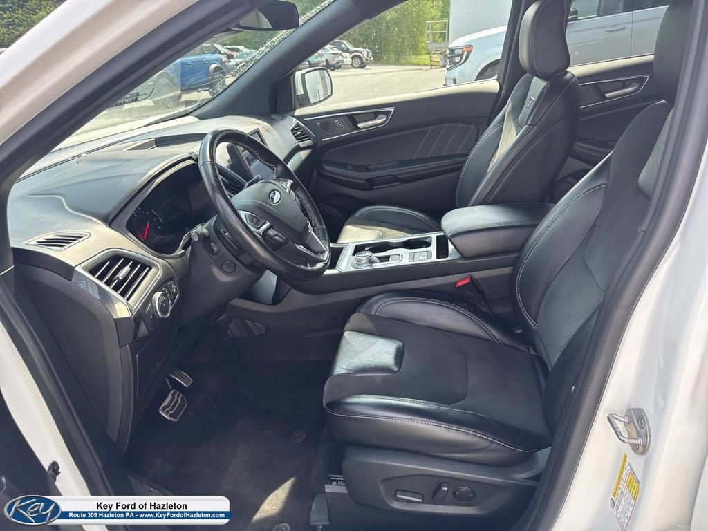 Used 2022 Ford Edge ST w/ Equipment Group 401A AWD/4WD image 16