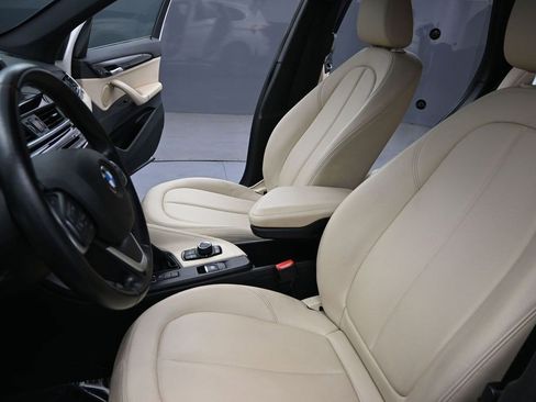 Used 2017 BMW X1 sDrive28i FWD image 16