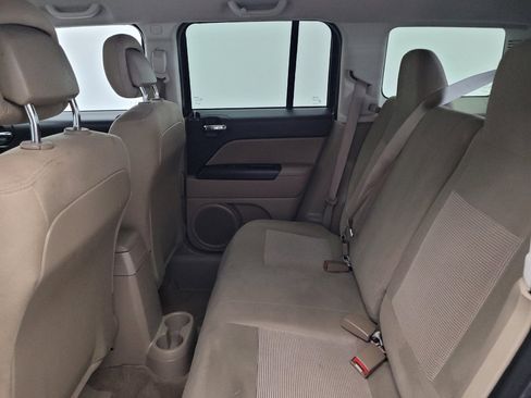 Used 2014 Jeep Patriot Sport w/ Power Value Group FWD image 18