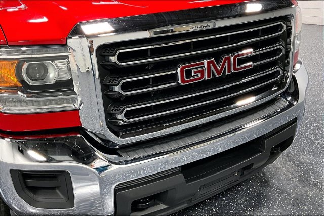 Used 2017 GMC Sierra 2500 SLE w/ Snow Plow Prep Package AWD/4WD image 24